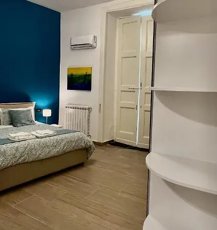 La Casa Di Marty Apartman *