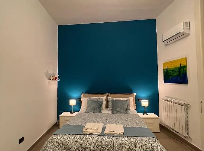 La Casa Di Marty Apartment *